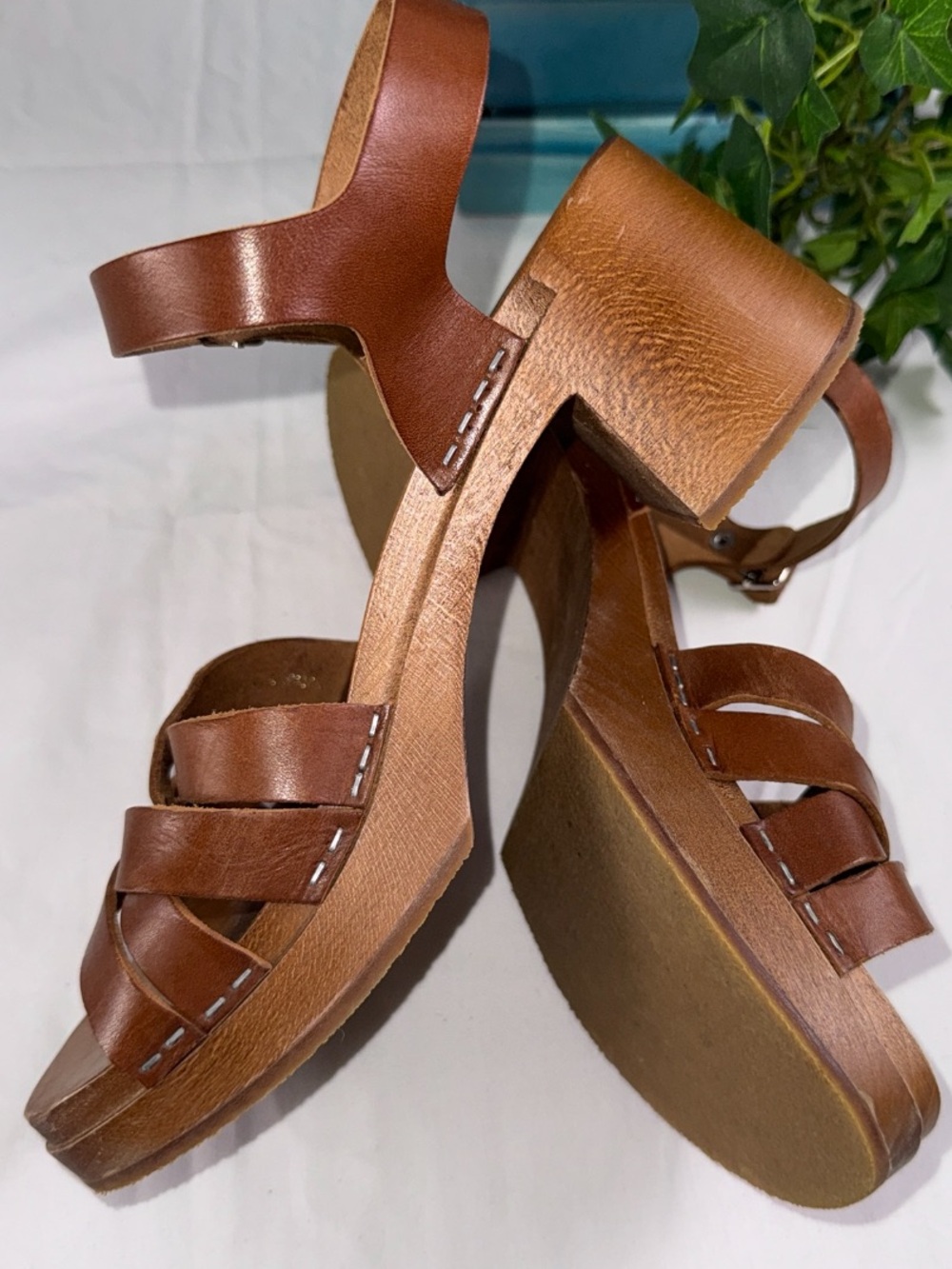 Swedish Hasbeens EU38 Clogs Sandals Cross Strap, Debutante Kringlan Heel Leather